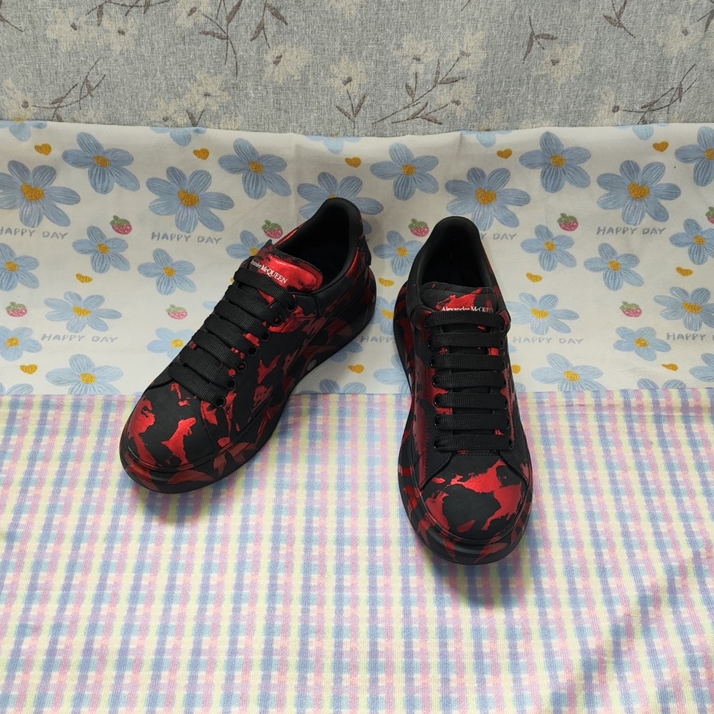 Alexander McQueen Black and Red Camouflage Leather Sneakers - Picture 7 of 7